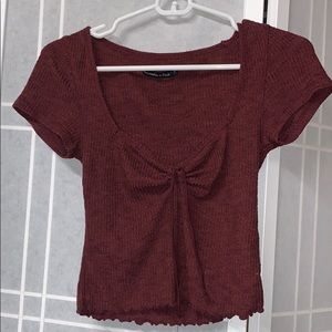Maroon Abercrombie and Fitch cleavage top